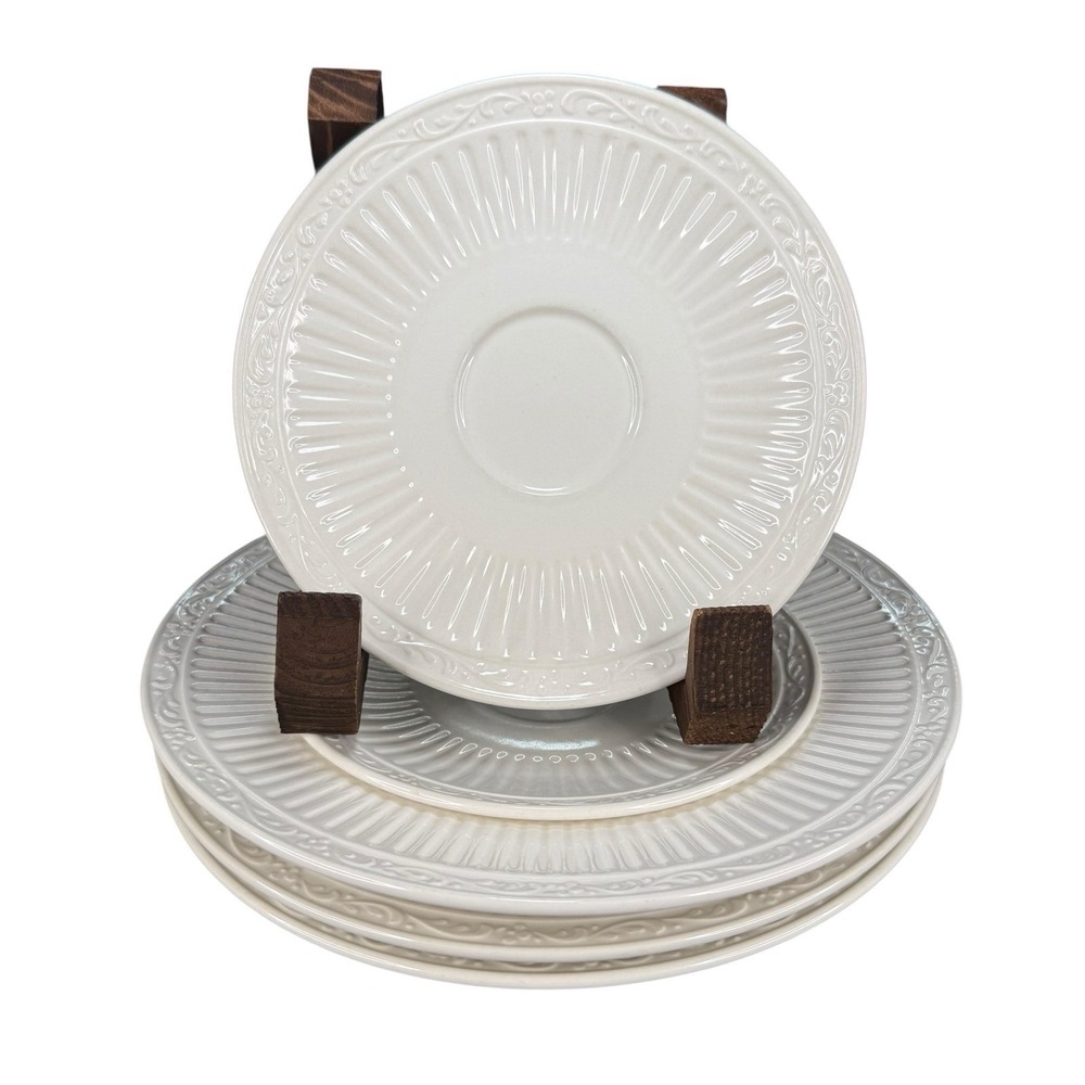 Mikasa Italian Countryside DD900 (3) Soup/Pasta Bowls 9 1/2" & (2) Saucer Plates